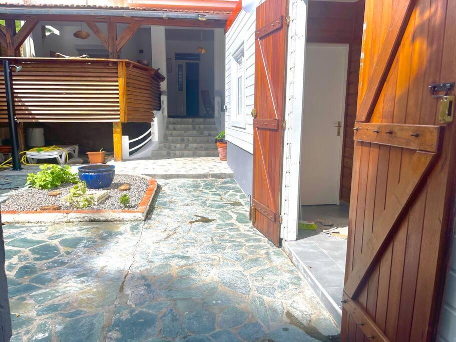Maison Marouka Sur La Plage Du Diamant เลอ ดีอามงต์ ภายนอก รูปภาพ